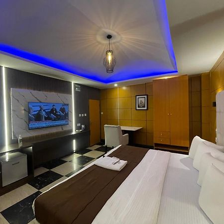 Presken Hotel At International Airport Road Ikeja Buitenkant foto